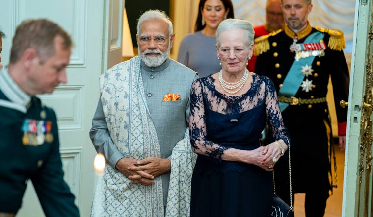 भारतका प्रधानमन्त्री मोदी र डेनमार्ककी रानीबीच भेट