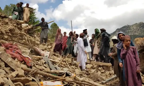 अफगानिस्तानमा भूकम्पबाट हजारभन्दा बढीको मृत्यु, १५ सय बढी घाइते