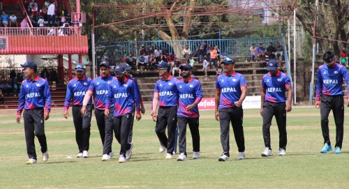 केन्यासँग टी २० सिरिजको निर्णायक खेल खेल्दै नेपाल