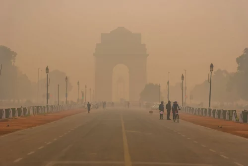 प्रदूषणले दिल्लीमा स्कुल बन्दको समय बढाइयो