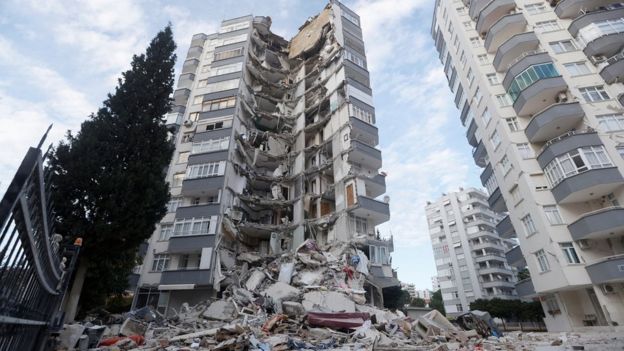 टर्की भूकम्प : सामाजिक सञ्जालमा देखिएका हृदयविदारक तस्विर