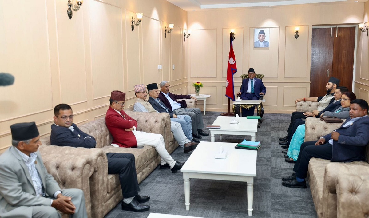 राष्ट्रिय दलका शीर्ष नेताको बैठक बिना निष्कर्ष टुंगियो