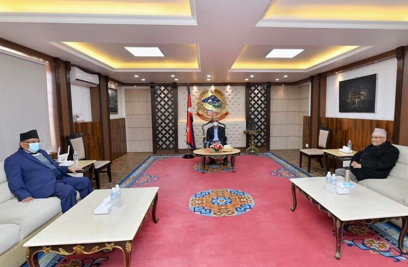 प्रमुख तीन दलका शीर्ष नेताबीच बालुवाटारमा छलफल जारी
