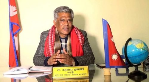 ‘मकै छर्दा रसायनिक मल अभाव हुँदैन’