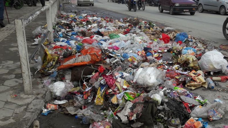 बाह्र दिनपछि उपत्यकाको फोहर उठ्यो