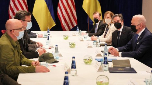 युक्रेनी मन्त्रीसँग अमेरिकी राष्ट्रपति बाइडेनको भेट