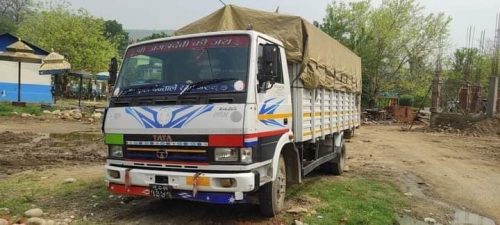 ३४ बोरा चिनी बरामद, मिनी ट्रकसहित चालक नियन्त्रणमा