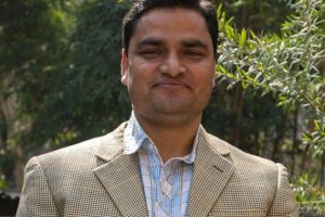 स्वास्थ्य बिमा कार्यक्रम रोक्ने अस्पतालको नवीकरण हुँदैन : मन्त्री पौडेल