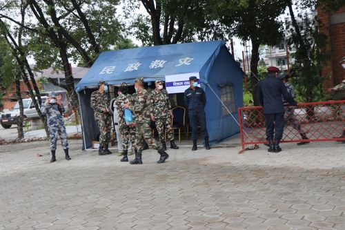 होल्डिङ सेन्टर रित्तै, छाप्रोमा हेल्थ डेस्क