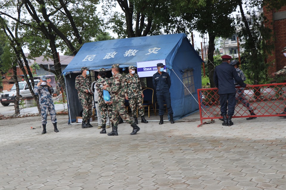 होल्डिङ सेन्टर रित्तै, छाप्रोमा हेल्थ डेस्क