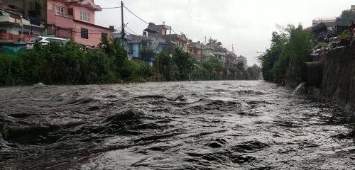 विष्णुमति र धोबीखोला जलधारमा भारी वर्ष मापन, सतर्कता अपनाउन आग्रह