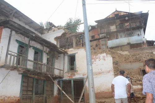 ऐतिहासिक टक्सार बजारको अस्तित्व मेटिँदै