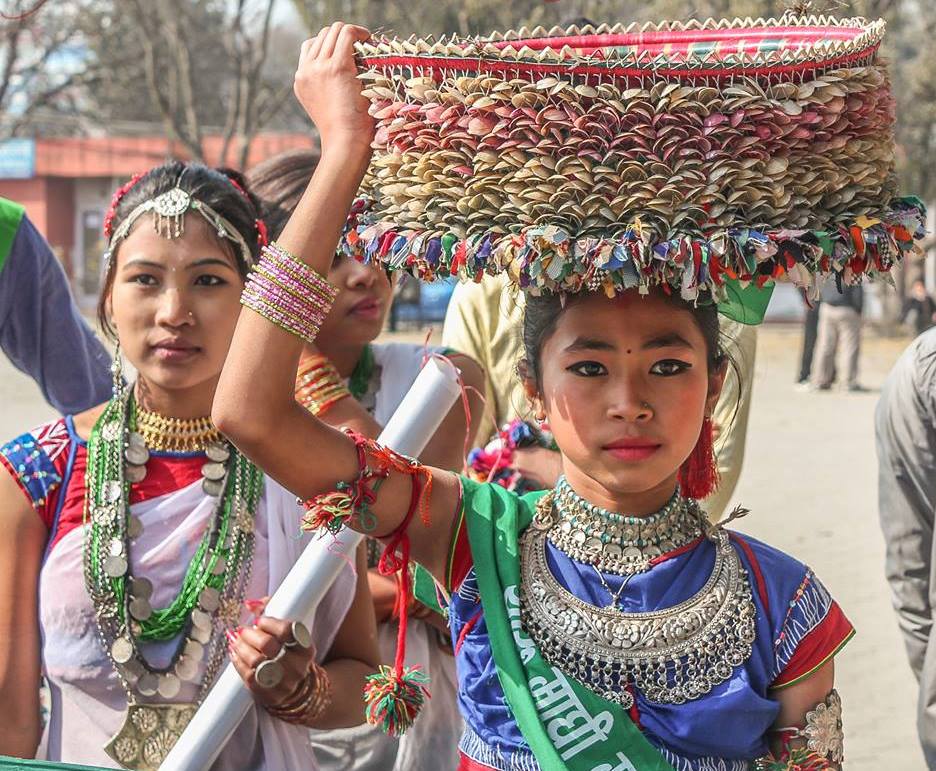 थारु समुदायले यसपटक कसलाई दिँदै छन् मत ?