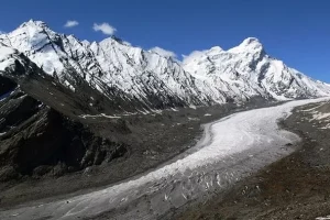 हिमाली परिस्थितिकीय प्रणाली जोगाउन हिमनदीको संरक्षण आवश्यक