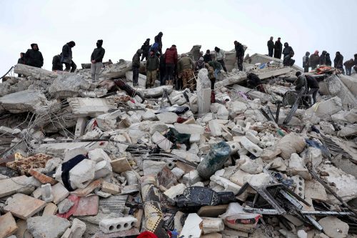 टर्की भूकम्प : झण्डै पाँच हजार जनाको मृत्यु