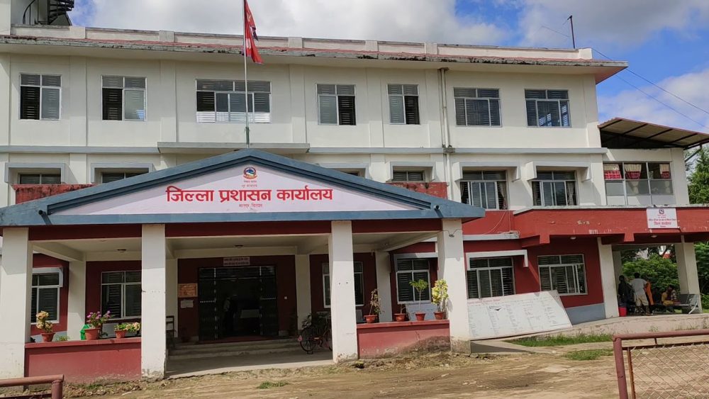 जिल्ला प्रशासन कार्यालयको कार्यसम्पादनमा रुकुमपूर्व दोस्रो