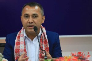 कांग्रेस महामन्त्री शर्मा सगरमाथा आरोहण गर्दै
