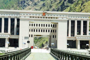 ४० दिनपछि तातोपानी नाका जोड्ने सडकको इको खण्ड खुल्यो