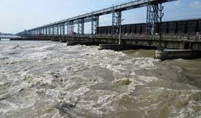 कोशी ब्यारेजका सबै ढोका खोलिए, सतर्क रहन आग्रह