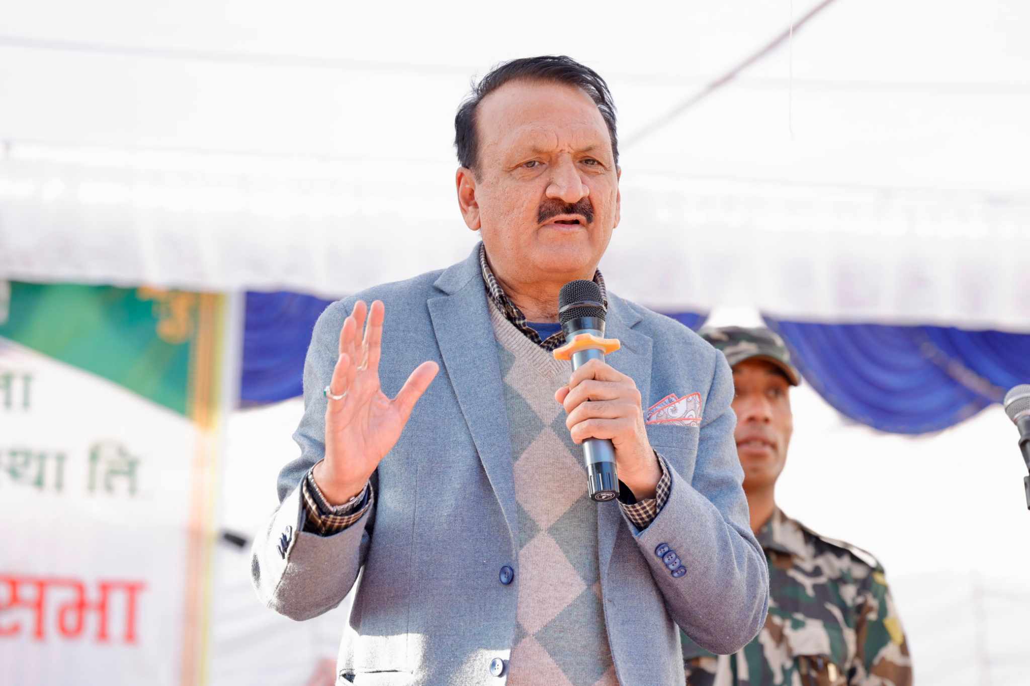 फर्निचर व्यवसाय आर्थिक क्रियाकलापमा महत्वपूर्ण : अर्थमन्त्री डा. महत