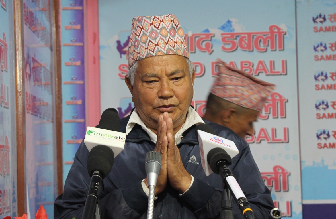 अवाले परिवार पुग्यो सडकमा, साढे १ अरबको घर–जग्गा भू-माफियाको चंगुलमा