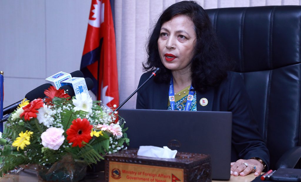 पहिलो महिला परराष्ट्र सचिव बनिन् सेवा लम्साल