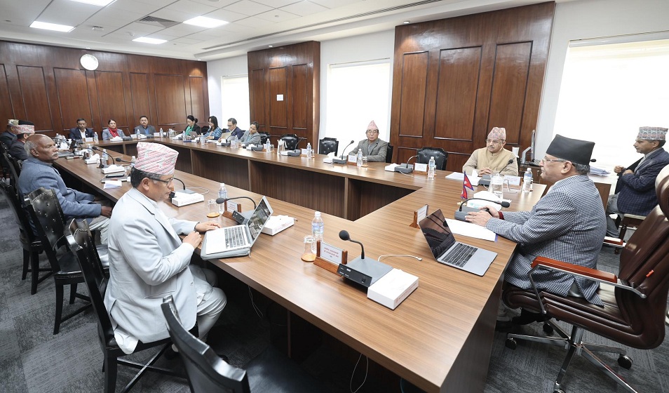 मन्त्रिपरिषद्को बैठकद्वारा ६ सचिवको सरुवा