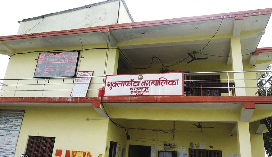 शुक्लाफाँटाका वेरोजगारलाई सय दिनको रोजगारी
