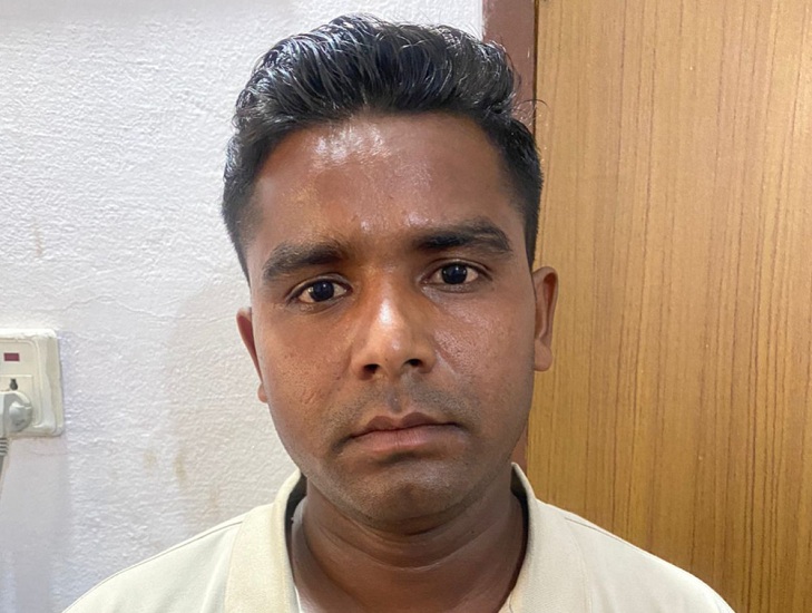 नक्कली डिएसपी प्रहरी हिरासतमा