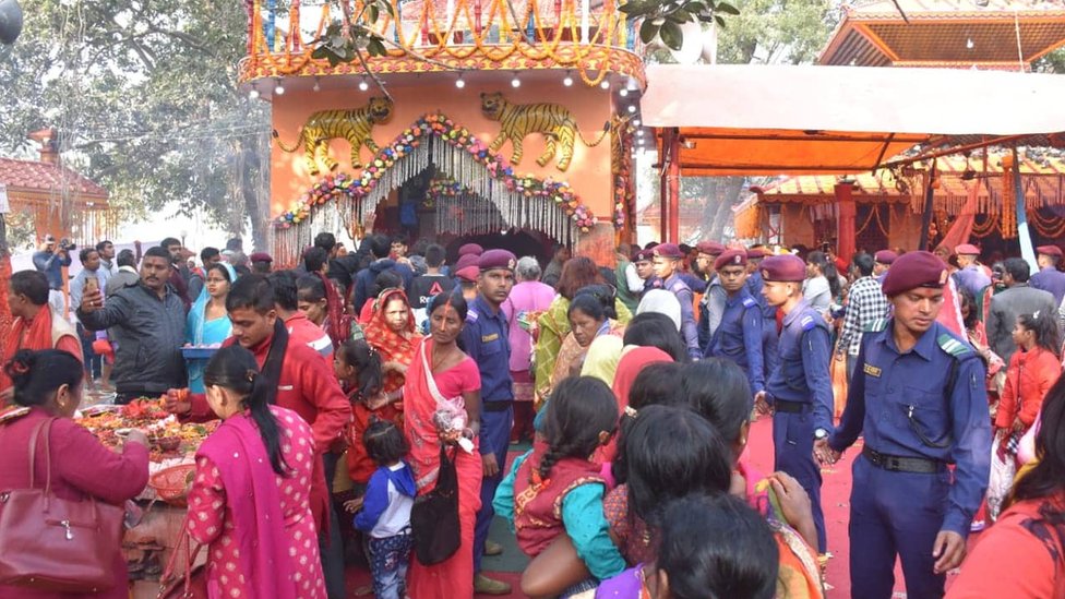 गढीमाई मन्दिर तोडफोड गर्नेलाई कारबाही गर्न माग