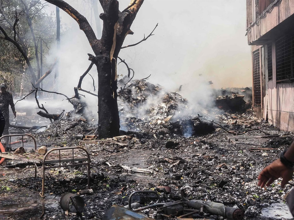 विमान दुर्घटना: भारतीय राष्ट्रपति, प्रधानमन्त्री, सत्तासिन तथा विपक्षी दलका नेता तथा कलाकारद्वारा शोक व्यक्त