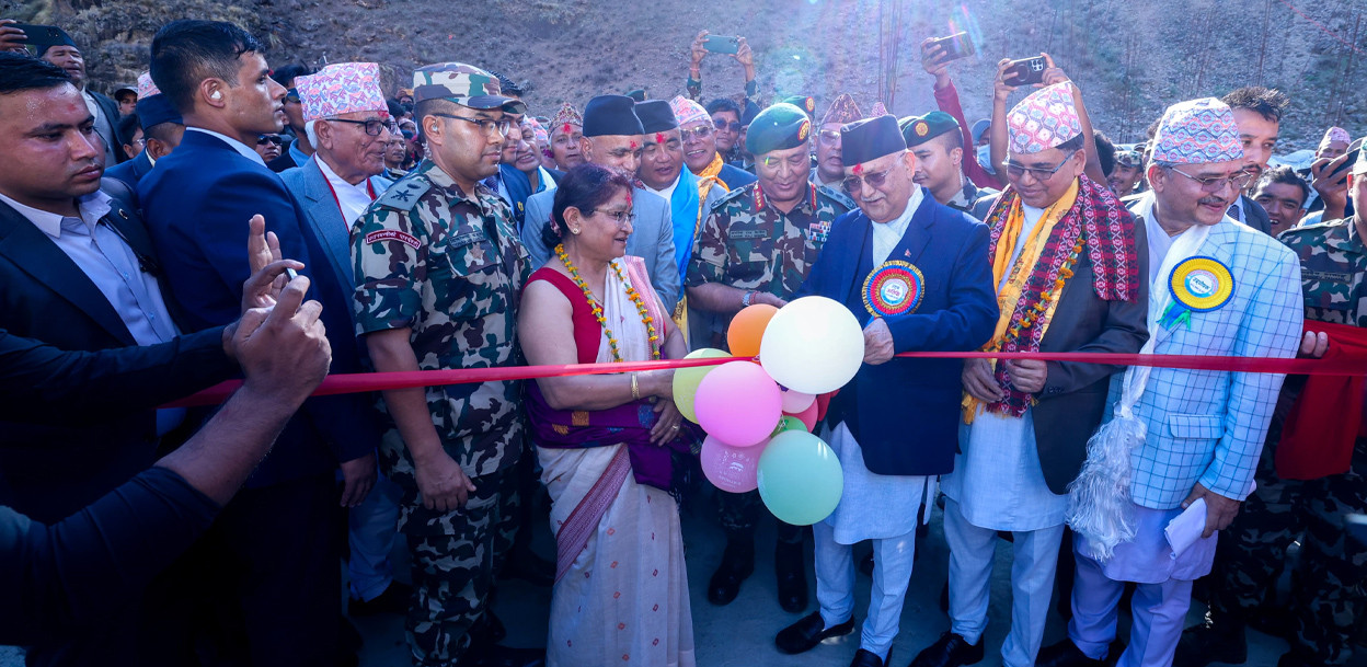 कर्णाली करिडोरलाई चीन र भारतसँगको व्यापारिक मार्गका रुपमा अघि बढाइन्छ : प्रधानमन्त्री ओली