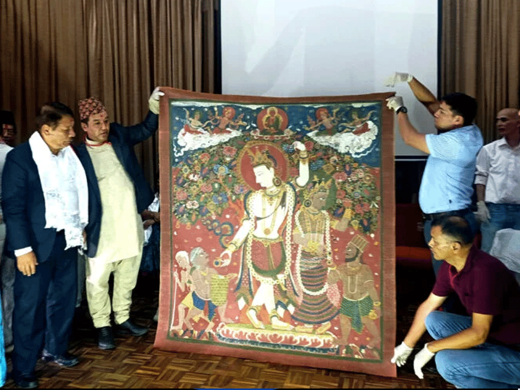 अमेरिकाबाट फिर्ता ल्याइएका तीनवटा प्राचीन सम्पदा पारावत् महाविहार समाजलाई हस्तान्तरण