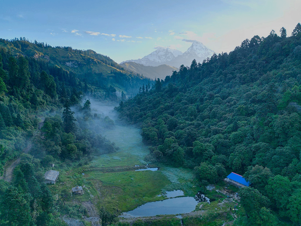 धार्मिक पर्यटनको सम्भावना बोकेको जलजला