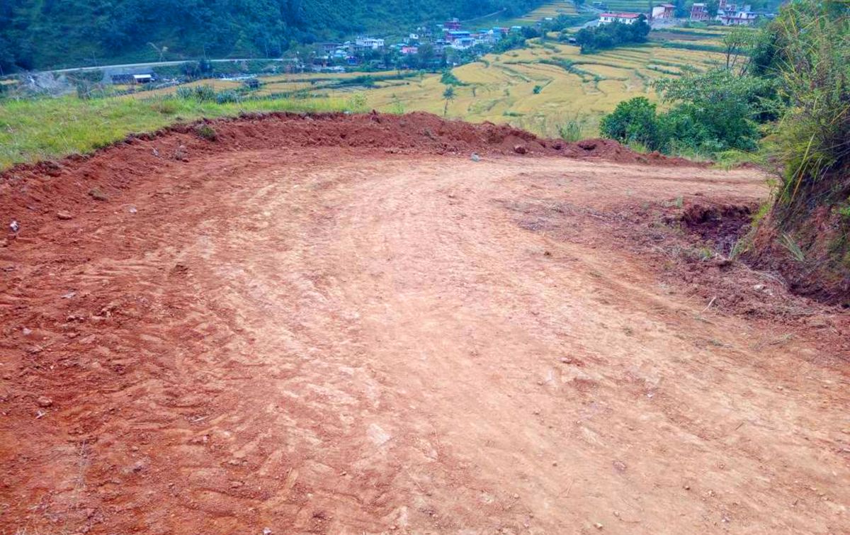 ग्रामीण सडक सञ्चालनमा आएपछि तिहारमा गाउँलेलाई सहज