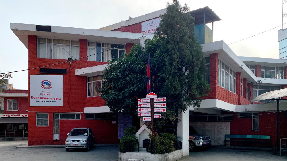 अतिक्रमित जग्गामा बनाइएका घरटहरा खाली गर्न आग्रह