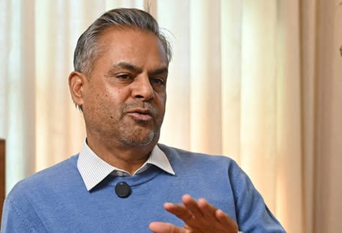 प्रचण्डको सचिवालयले दियो पूर्वएआईजी सुवेदीविरुद्ध साइबर ब्युरोमा उजुरी