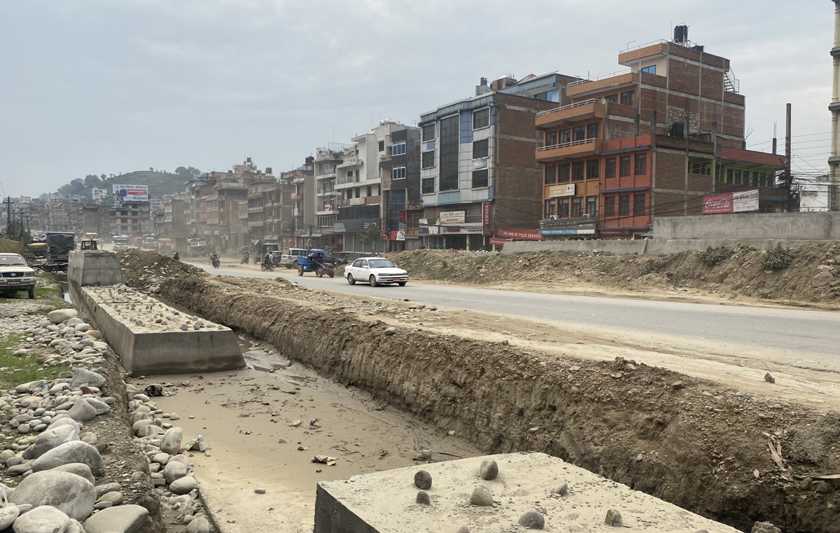 साँगा-धुलिखेल सडक स्तरोन्नतिको काम कता पुग्यो ?