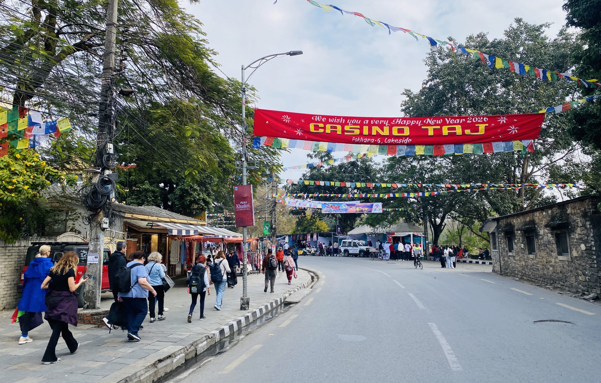 नयाँ वर्षको स्वागतमा व्यग्र पोखरा