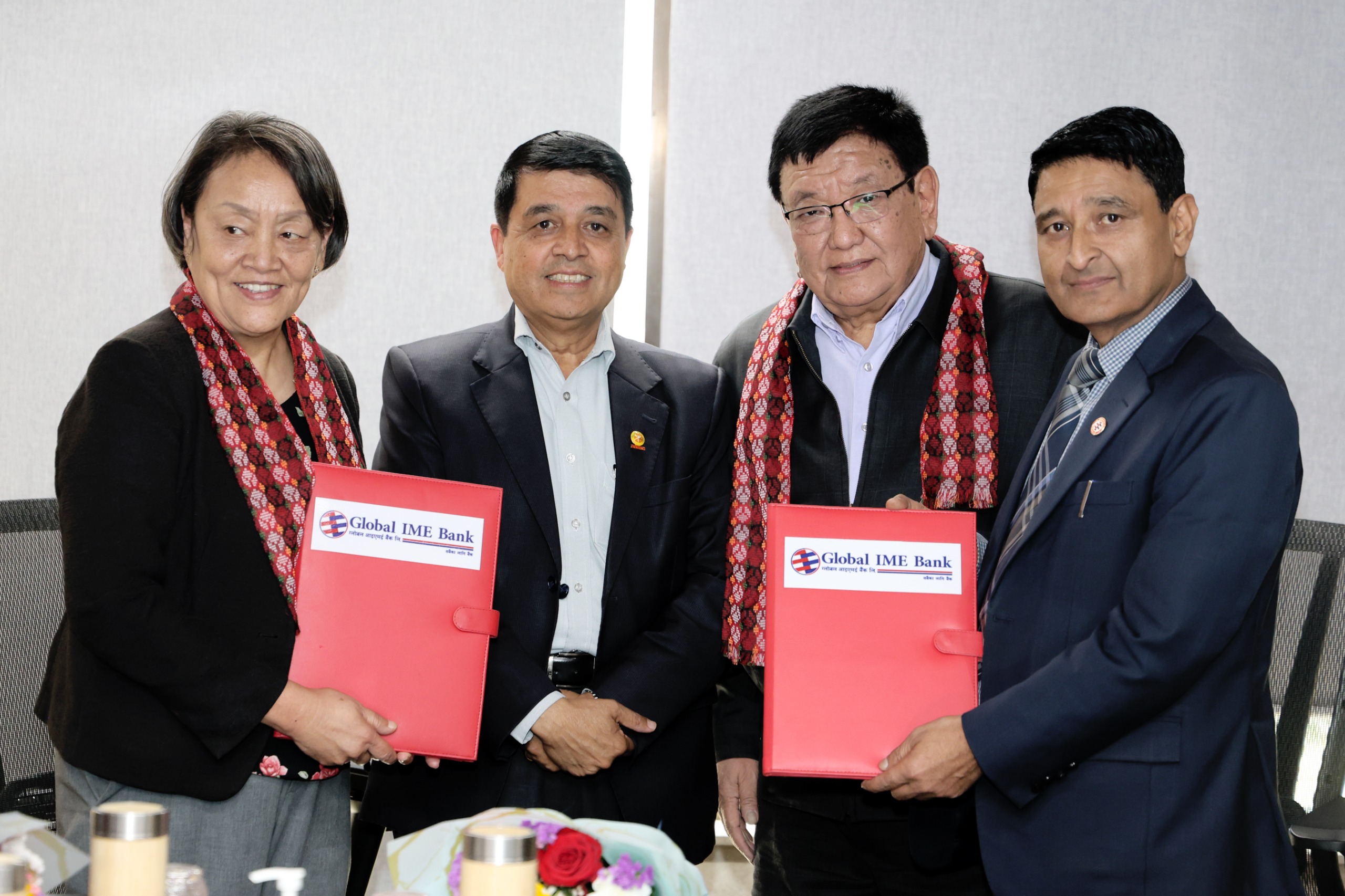 ग्लोबल आइएमई बैंक र तिलगंगा अस्पातालबीच सहकार्य, मोतिबिन्दुको पहिचान गरी निःशुल्क शल्यक्रिया गरिने