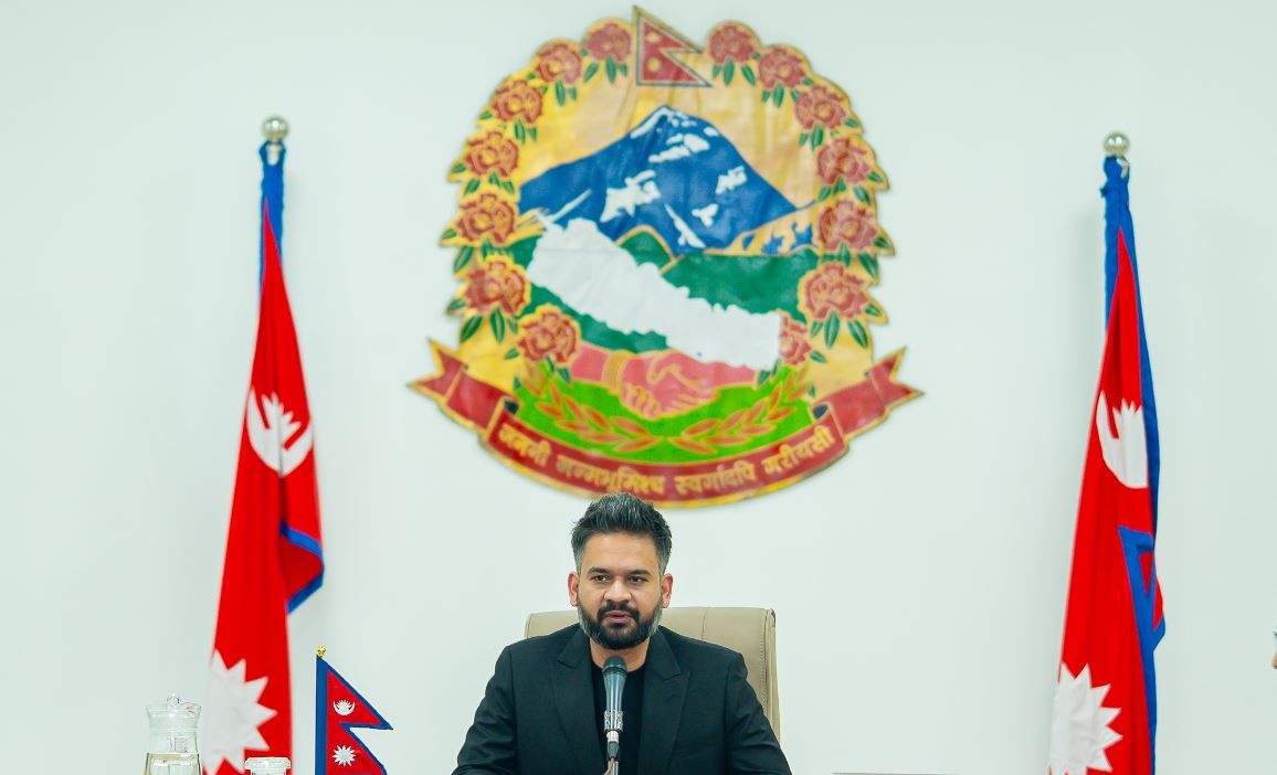 आइतबारको सार्वजनिक बिदा हटाइने दाबीहरू निराधार रहेको सरकारको स्पष्टीकरण