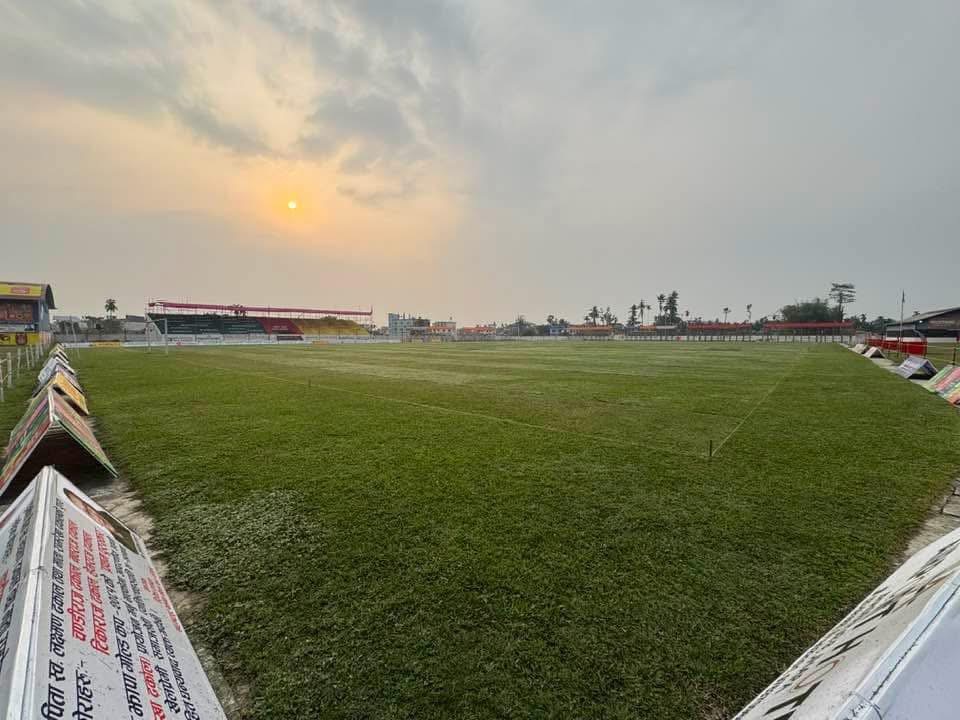 मेची रङ्गशालामा फ्लडलाइट जडानका लागि कोशी प्रदेश सरकार, भद्रपुर नगरपालिका र खेलकुद समितिबीच सम्झौता