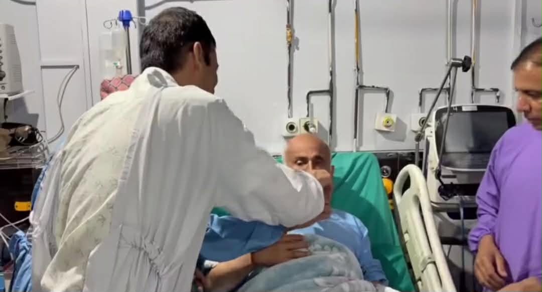 डा. गोविन्द केसीले तोडे अनशन