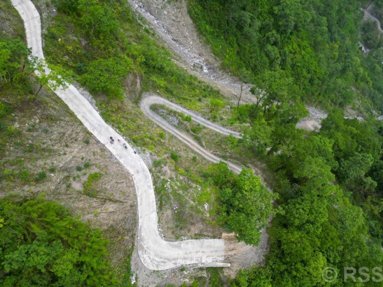 म्याग्दीमा ठेक्का सम्झौता भएको पाँच वर्षपछि सडक स्तरोन्नति