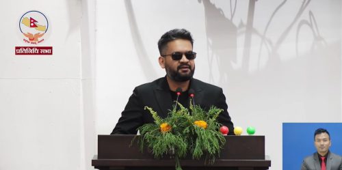 प्रधानमन्त्रीले कालो चस्मा लगाउनुपर्ने कारणसहित संसद सचिवालयलाई पठाए स्वास्थ्य रिपोर्ट