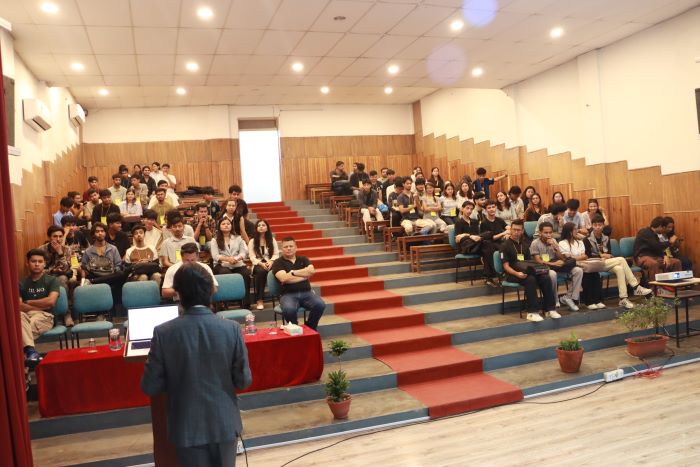 मिड-भ्याली इन्टरनेसनल कलेजको ‘बिल्ड नेपाल ह्याकाथन’ सुरु, एआईदेखि रोबोटिक्ससम्मका प्रविधिमा प्रतिस्पर्धा